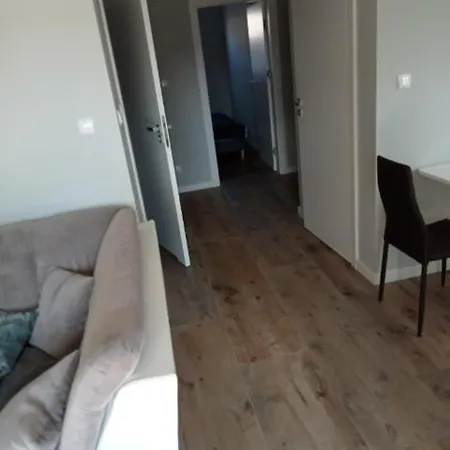 Apartament Bursztynowy Апартаменты *